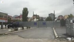 "Zabarkadiran" mitrovački glavni most