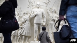 სტალინის ჰორელიეფი მოსკოვის მეტროში, 2025 წლის 15 მაისი