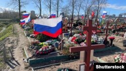 სასაფლაო სანქტ-პეტერბურგში. 4 აპრილი, 2024.