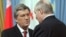 Ющенко осудил решение России по двум республикам. Лукашенко пока не высказал своей позиции. Аналитики считают, что в этом вопросе ему придется последовать за Медведевым