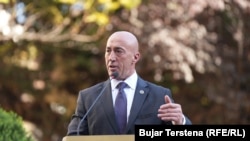 Ramuš Haradinaj u razgovoru sa medijima posle sastanka