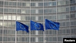 Инвестиции в оборонную промышленность, уточняют в Еврокомиссии, будут направлены на преодоление ключевых пробелов в возможностях