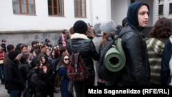 სტუდენტების აქცია უნივერსიტეტში
