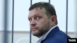 Никита Белых в Басманном суде Москвы, 25 июня 2016 года