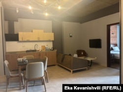 სასტუმრო, სადაც დადიანის ქუჩის ერთ-ერთი დაზარალებული ოჯახი დროებით შეასახლეს