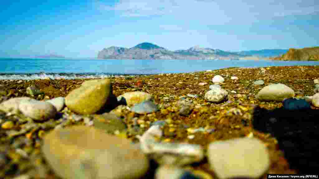 Так виглядає центральний пляж в Орджонікідзе