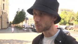 В чём причина новой волны Covid-19 в России? В чём причина новой волны Covid-19 в России?