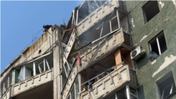 РФ завдала масованого удару по Україні: очевидці атаки у Чернігові та Луцьку розповіли деталі (відео) РФ завдала масованого удару по Україні: очевидці атаки у Чернігові та Луцьку розповіли деталі (відео)