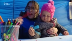 «Київ у блакитному»: батьки дітей із аутизмом провели акцію (відео) «Київ у блакитному»: батьки дітей із аутизмом провели акцію (відео)