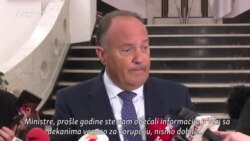 Ministar prosvete prekinuo obraćanje i vređao novinare Ministar prosvete prekinuo obraćanje i vređao novinare