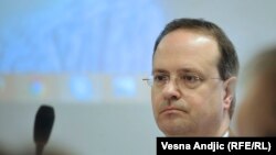 Vjerujem da je Dodik procijenio da sada nije trenutak da uđe u avanturu zvanu prenos nadležnosti: Bodo Weber