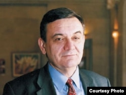 Papić: Opozicione stranke će ojačati, jer će u njihovim redovima biti manje onih koji su spremni da koketiraju s vlašću