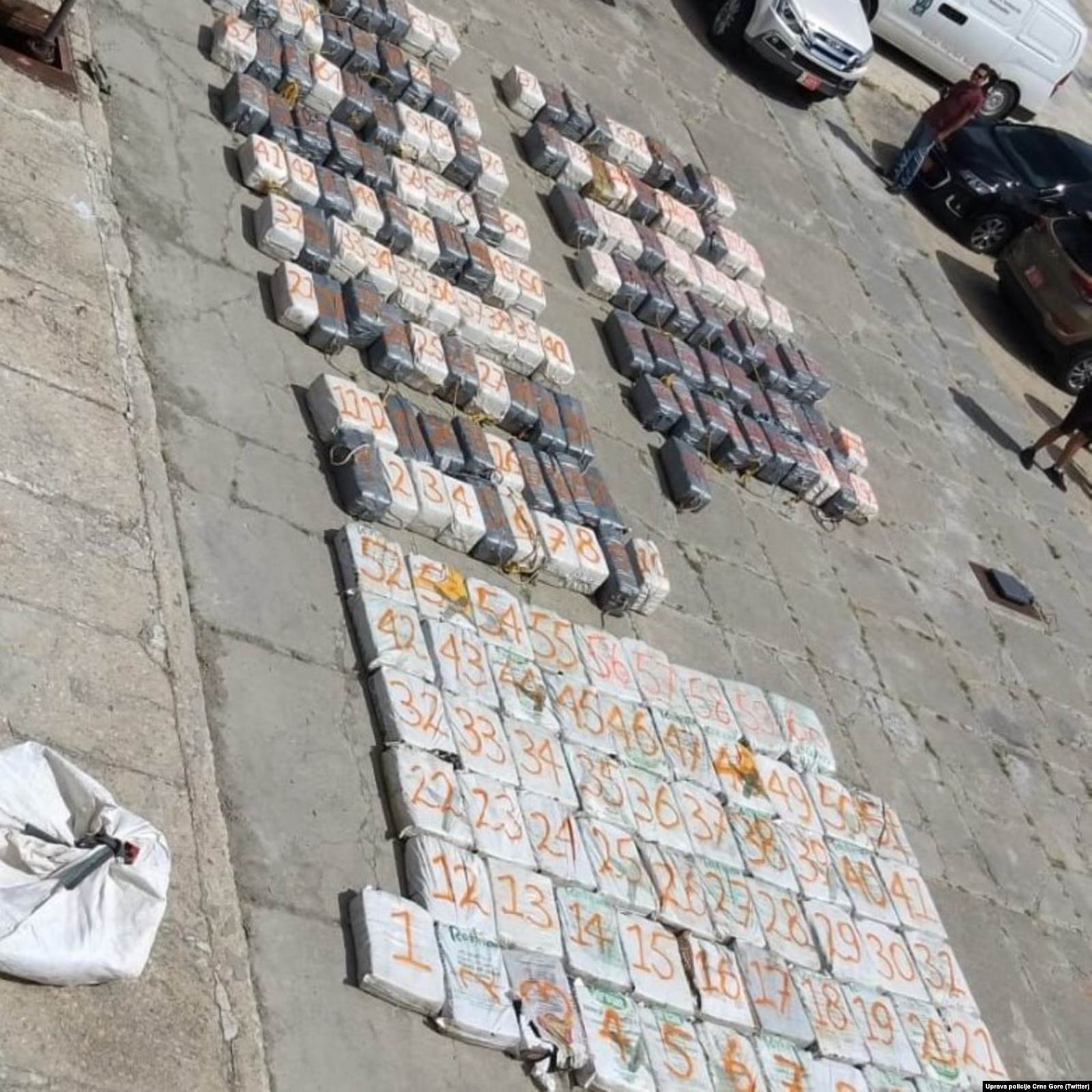 Kokain sa broda Aressa