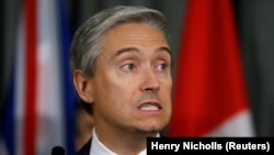 فرانسوا فیلیپ شامپاین، وزیر خارجه کانادا