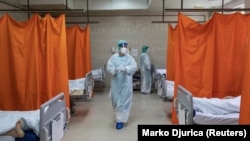 Medicinski radnici u KBC Zvezdara u Beogradu