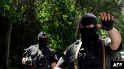 Opšta slika straha - formiranje paravojnih formacija (ilustrativna fotografija)