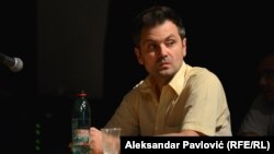 Nikad u istoriji Srbije nismo imali da vojska koja se naziva srpskom spali 120 kuća u srpskom selu i da pobije nekoliko desetina civila: Milan Radanović