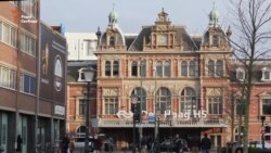 Студент з Нідерландів навчається в Києві і розмовляє українською (відео) Студент з Нідерландів навчається в Києві і розмовляє українською (відео)