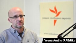 Rešenje sigurno ne može da dođe od političara: Nemanja Nenadić