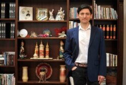 "Srbija ne priznaje Krim, kao što Ukrajina ne priznaje Kosovo. Naše dve zemlje su prijateljske i nadam se da u budućnosti neće biti takvih provokacija na račun Srbije i Ukrajine", rekao je Oleksandrovič.