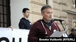 Sa našom decom, odlaze i deca naše dece: Saša Jovanović