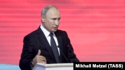 Владимир Путин на Форуме межрегионального сотрудничества между Россией и Узбекистаном, Ташкент, 19 октября
