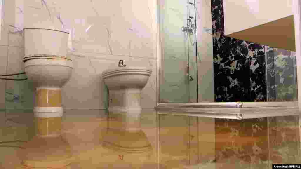 Poplavljena kuća u Glogovcu.