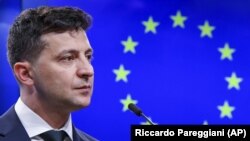 Глава держави нагадав, що вже чотири країни ЄС підписали такі декларації, ще три документи будуть підписані найближчим часом
