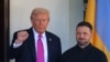 Дональд Трамп и Владимир Зеленский у входа в Белый дом 17 октября 2025 года