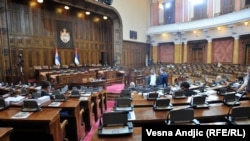 Opozicija u bojkotu saopštila je da će informaciju o stanju u parlamentu Srbije poslati Evropskoj komisiji