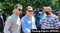 Povorci se odazvao i američki ambasador u BiH Eric Nelson (u sredini)