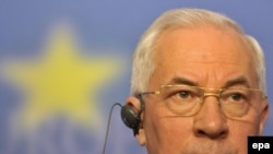 Микола Азаров