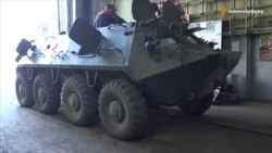 Громада Івано-Франківська ремонтує бронетранспортер для АТО (відео) Громада Івано-Франківська ремонтує бронетранспортер для АТО (відео)