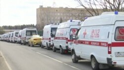Zastoj Hitne pomoći ispred moskovskih bolnica Zastoj Hitne pomoći ispred moskovskih bolnica