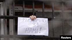 Затриманий учасник опозиційних акцій, Мінськ, 23 грудня 2010 року