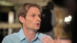 Srđa Popović: Svi pričaju o mladima, a niko ih ne sluša Srđa Popović: Svi pričaju o mladima, a niko ih ne sluša