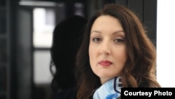 Džananović-Miraščija: Sve se svodi na poslovne odnose dvaju političkih elita bliskih Orbanu i Dodiku