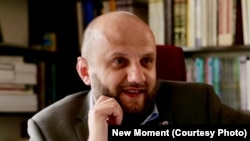 Mirnes Kovač: Dodik ljudima stalno nudi 'neprijatelja', samo da bi ostao na vlasti