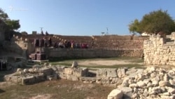 Сцена, сенсорные киоски и Библия: как меняют исторический облик Херсонеса Таврического (видео) Сцена, сенсорные киоски и Библия: как меняют исторический облик Херсонеса Таврического (видео)