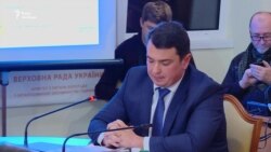Ситник розповів депутатам деталі справи «рюкзаків Авакова» (відео) Ситник розповів депутатам деталі справи «рюкзаків Авакова» (відео)