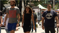 Građani Skoplja o odluci EU: 'Dali smo sve i opet nas ucenjuju' Građani Skoplja o odluci EU: 'Dali smo sve i opet nas ucenjuju'