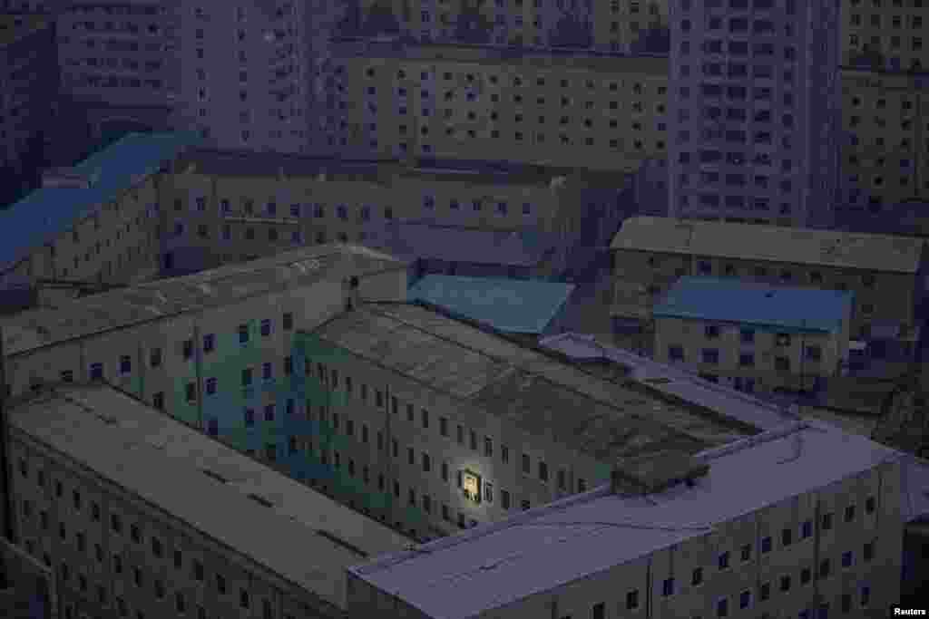 Prvonagrađena fotografija Damira Šagolja (BiH) snimljena u Sjevernoj Koreji.