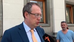 Геращенко пояснив, навіщо Аваков захотів додаткові 2,6 млрд на доплати силовикам через COVID-19 Геращенко пояснив, навіщо Аваков захотів додаткові 2,6 млрд на доплати силовикам через COVID-19