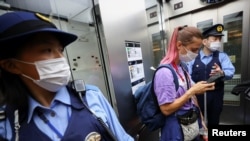 Кристина Тимановская в аэропорту Токио, 1 августа 2021 года