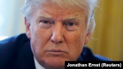 Donald Tramp: Džef Sešons je pošten čovek