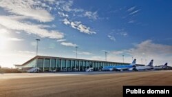 Aeroportul Aalborg din Danemarca a fost închis temporar după ce au fost detectate drone în apropiere. 