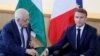 Francuski predsjednik Emmanuel Macron (desno) i palestinski predsjednik Mahmoud Abbas na marginama 79. zasjedanja Generalne skupštine UN-a, New Yorku, 25. septembra 2024.