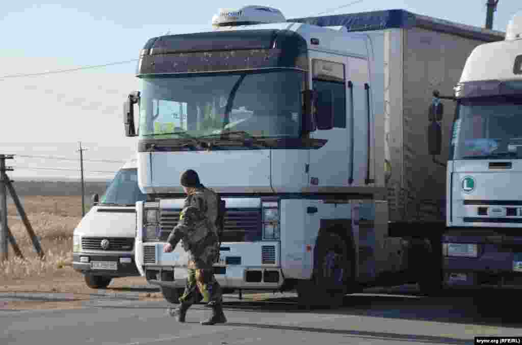 Всі документи, видані на території Криму, вважаються недійсними.