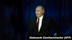 Još nije najavio kandidaturu: Putin