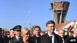 Kolinda Grabar Kitarović i Andrej Plenković u Vukovaru (arhivska fotografija)